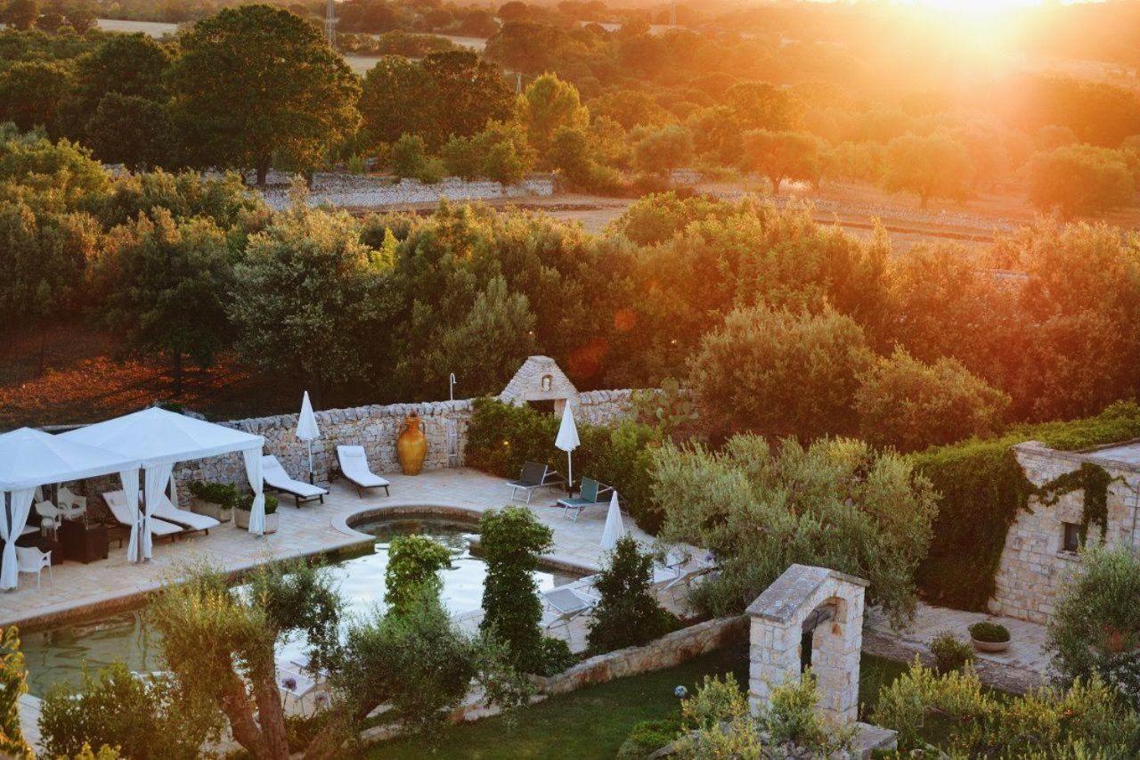 Masseria Montanaro Bed & Breakfast Cisternino Exterior foto