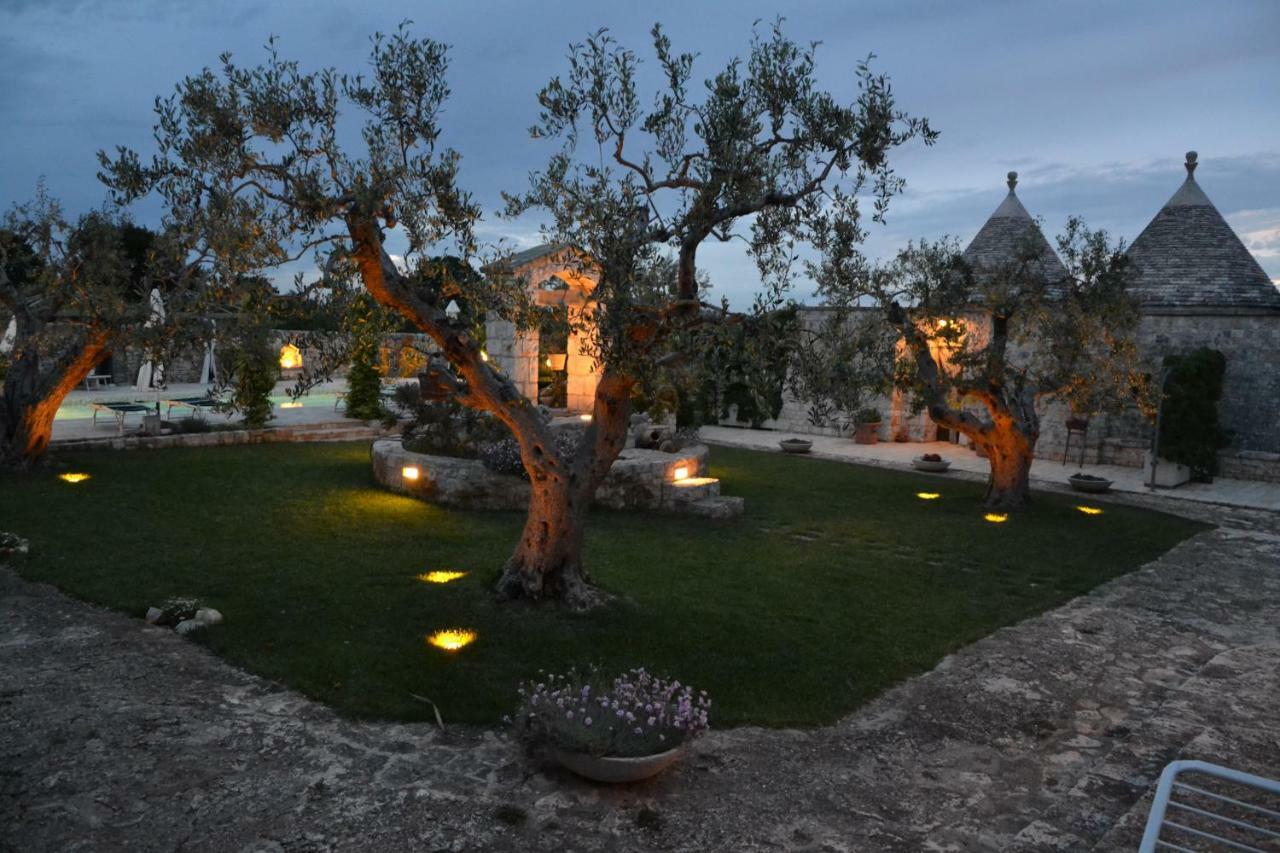 Masseria Montanaro Bed & Breakfast Cisternino Exterior foto